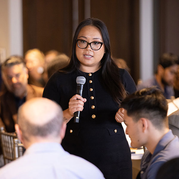 BESTBoston_speaker-in-crowd