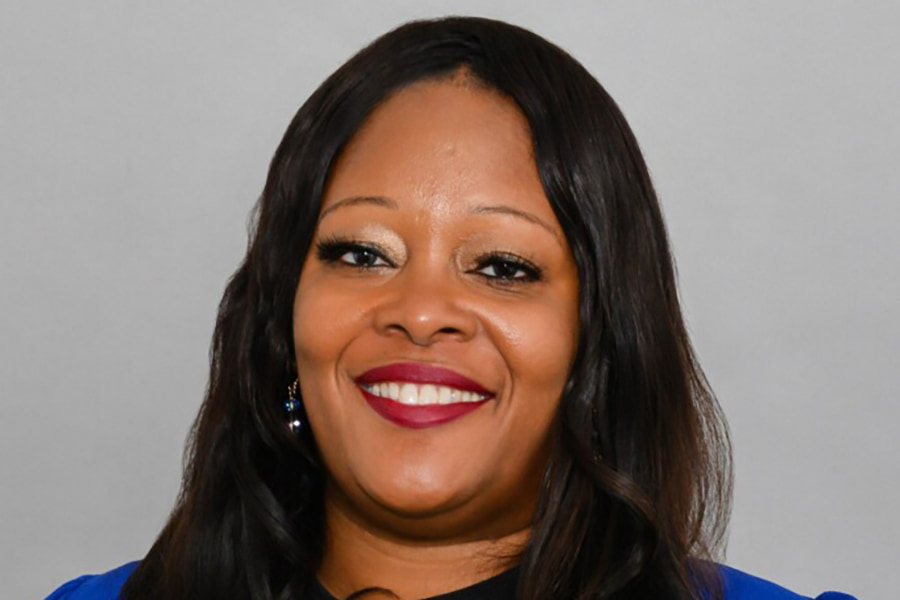 Tiffanie Ellis Niles Beacons Mag