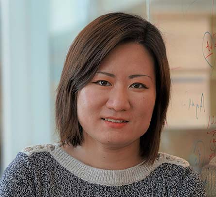 Niya Sa, Associate Professor, Chemistry