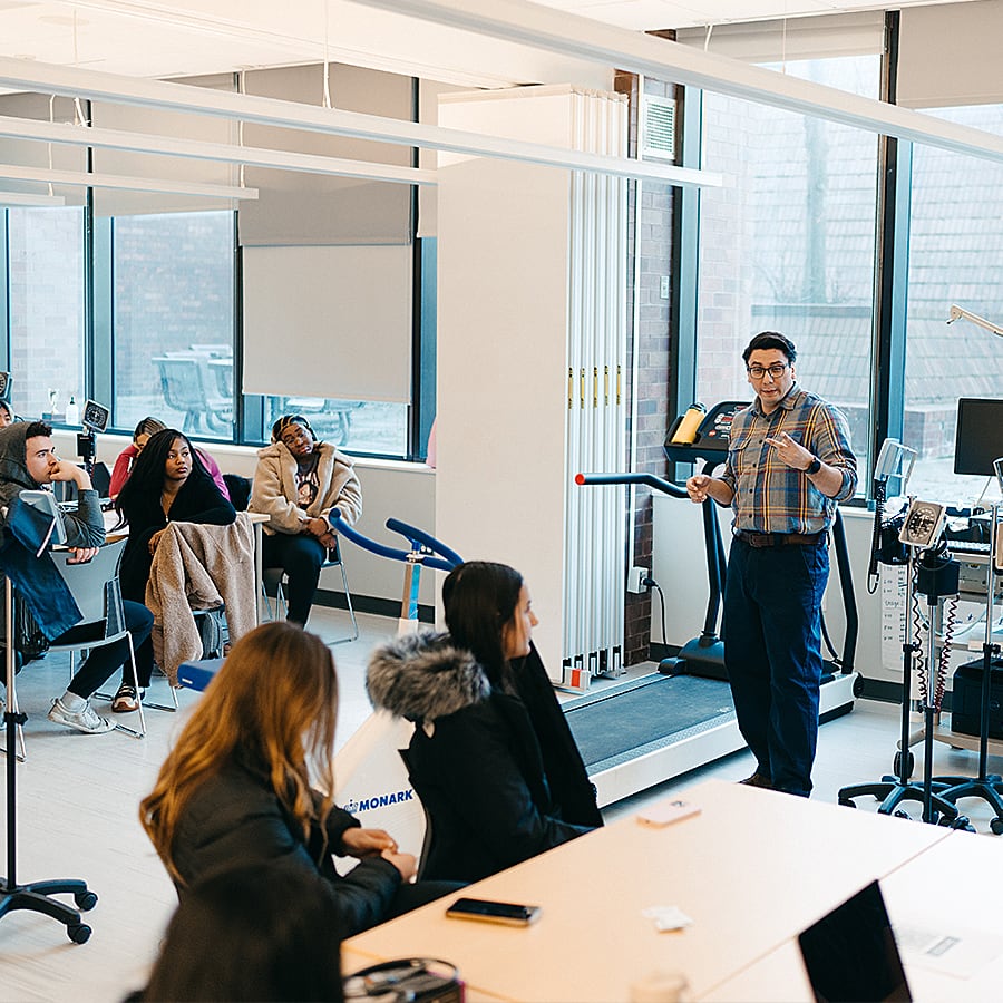 Instructor teaching an exercise health science class