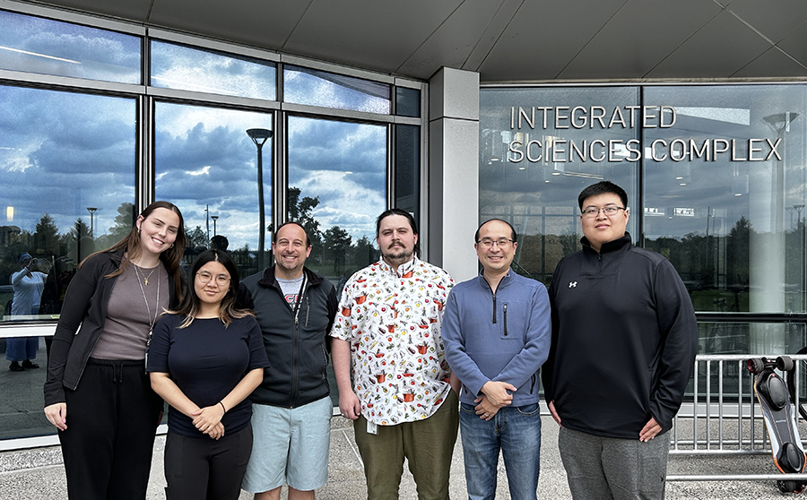 Professor Zou and his lab team